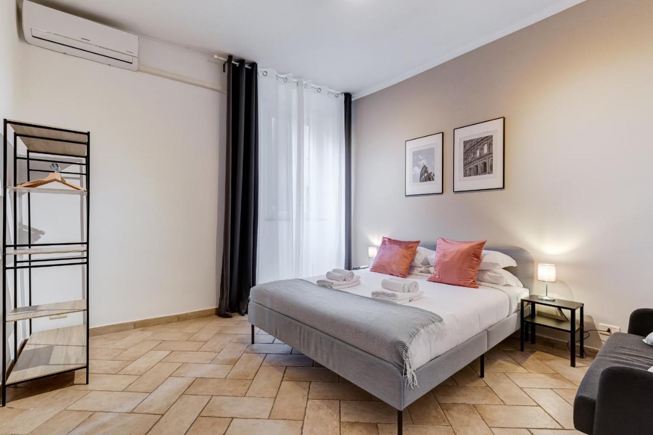 Pantheon Boutique Apartment "La Dolce Vita" Rome Buitenkant foto